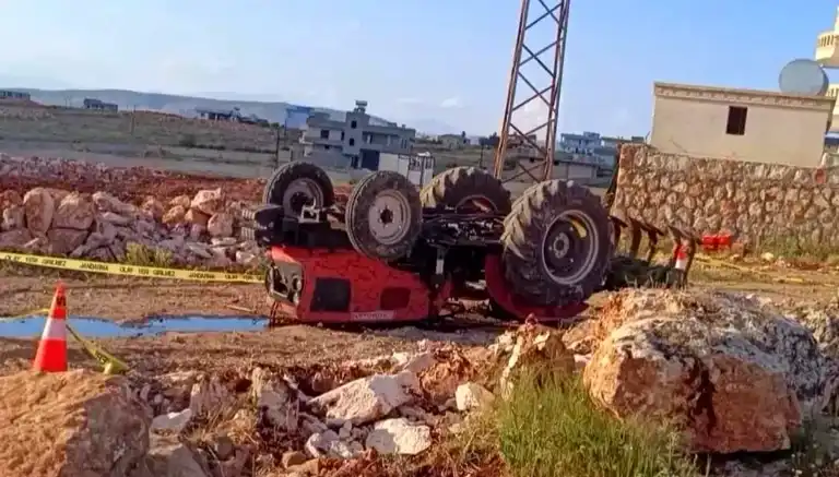 Şanlıurfa'da Traktör Kazası: 2 Çocuk Annesi Hayatını Kaybetti